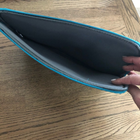 Computer Sleeve - Picture 2 of 2